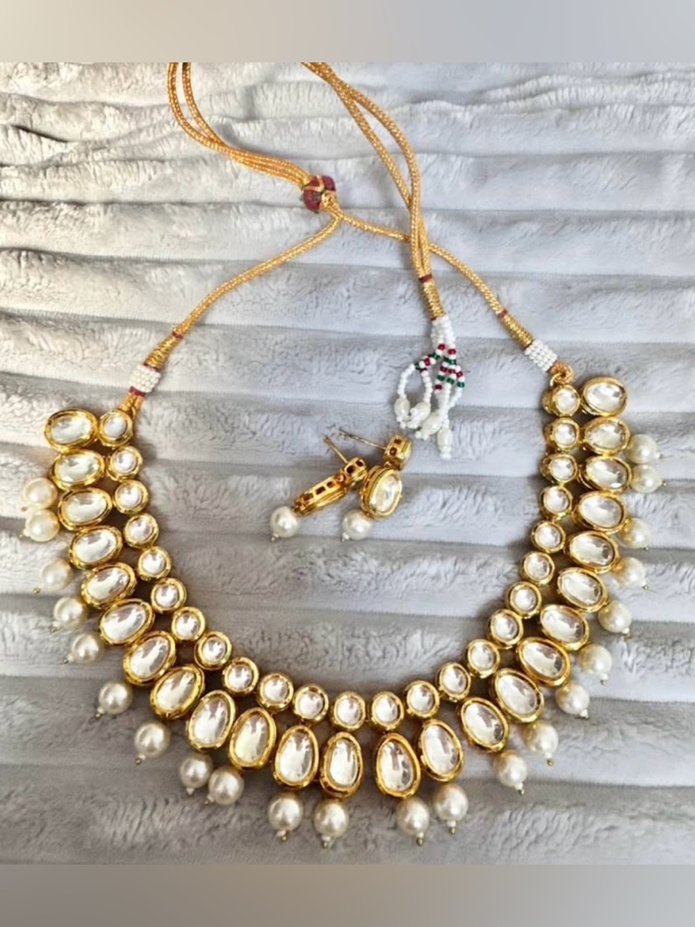 Necklace set